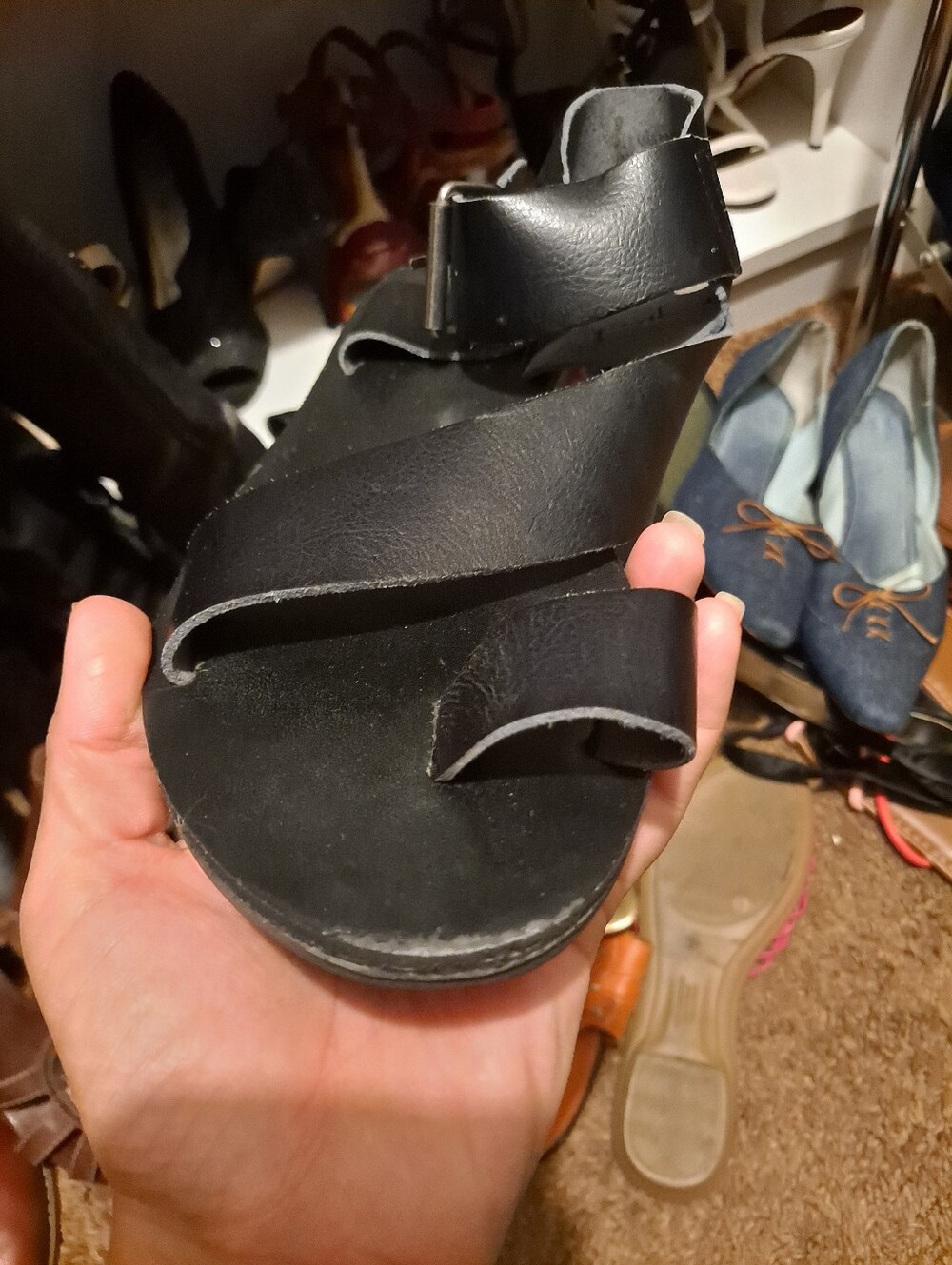 Mossimo Women's Black Leather Crisscross Slingback Sandals - Picture 9 of 16